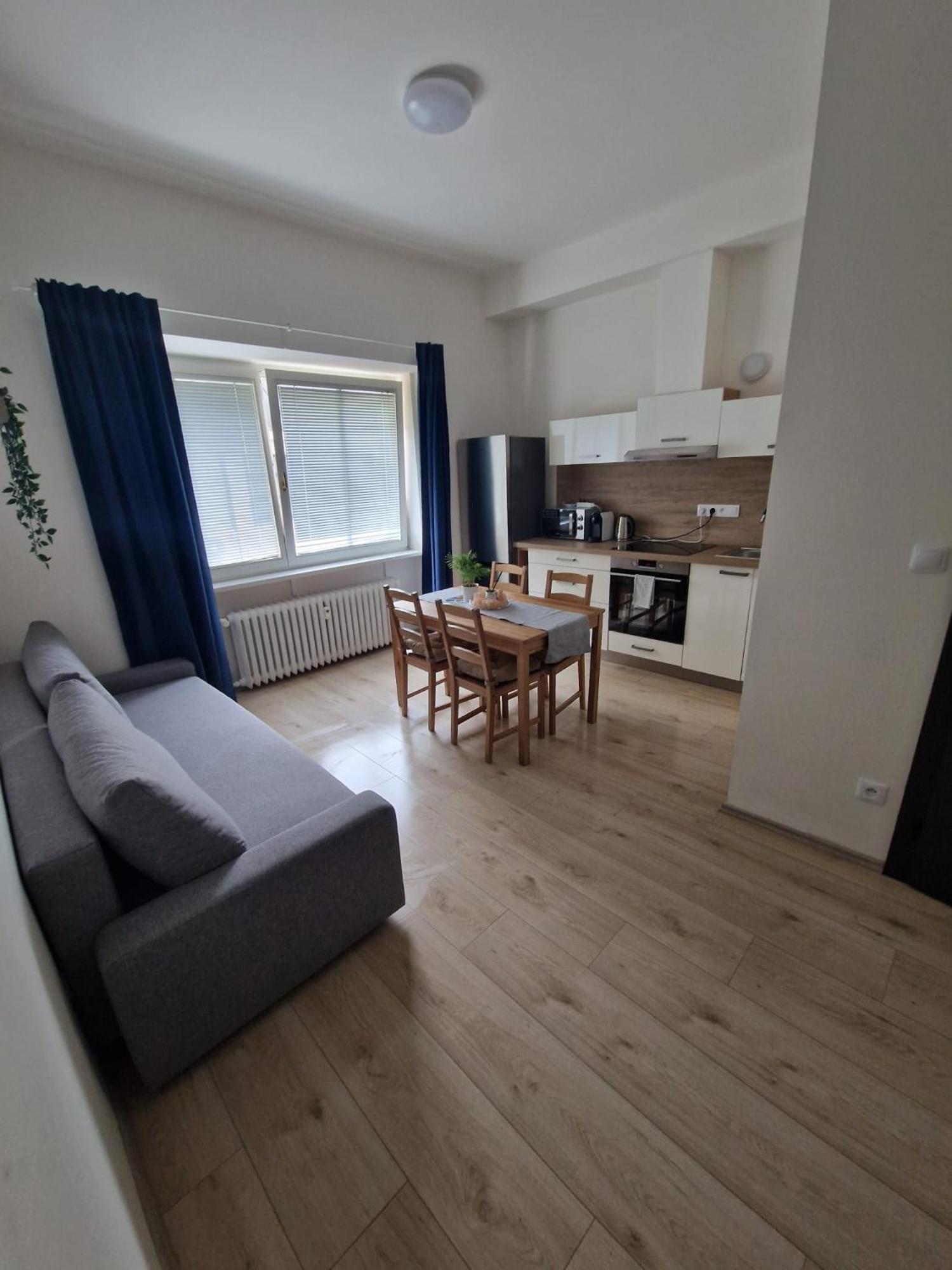 City Center Apartments - Moderna Brno Rimske Namesti IV Ngoại thất bức ảnh